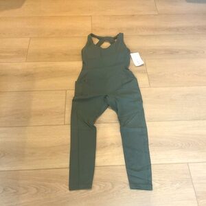 NWT Athleta Transcend Bodysuit